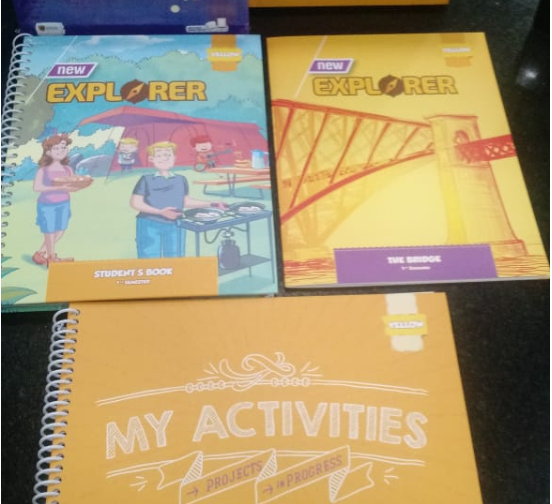 EXPLORER YELLOW STUDENTS BOOK I - 1S - 2 ANO FUNDAMENTAL